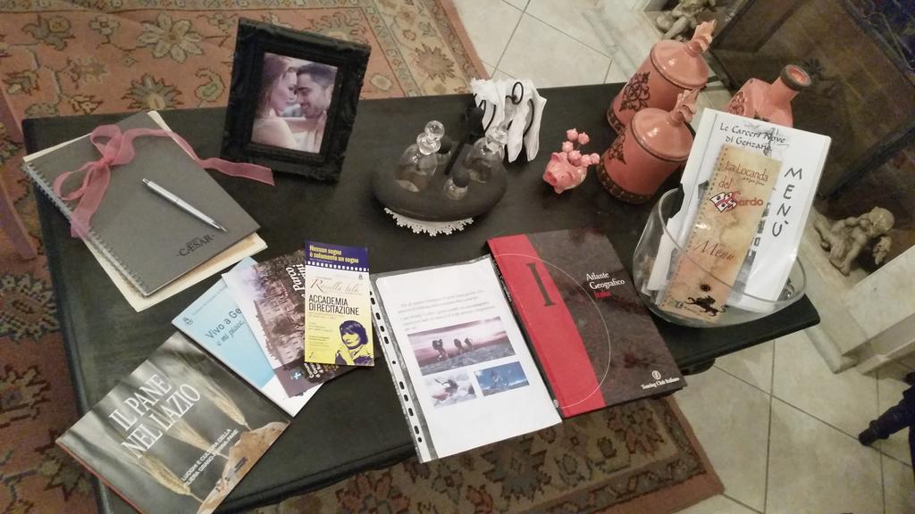 مبيت وإفطار جنزانو دي روما La Casa Di Milady المظهر الخارجي الصورة