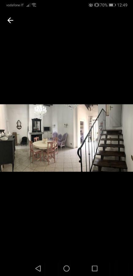 مبيت وإفطار جنزانو دي روما La Casa Di Milady المظهر الخارجي الصورة
